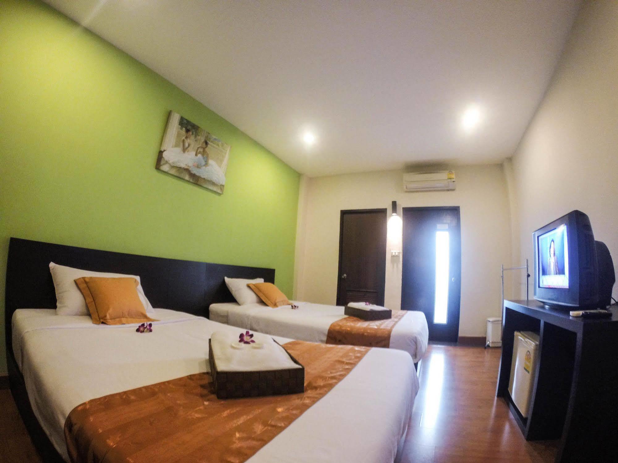 Hotel The Irish Clock Udon Thani Exteriér fotografie